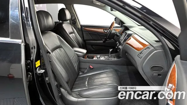 Hyundai Equus 2010 — фото 11