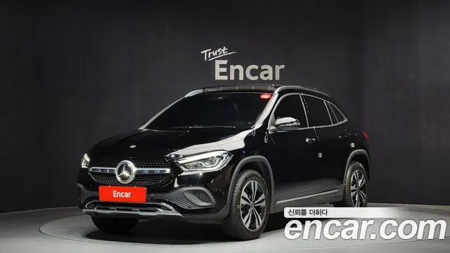 Mercedes-Benz GLA-класс