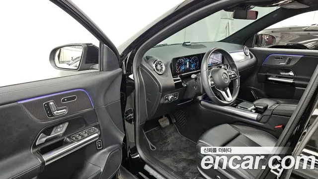 Mercedes-Benz GLA-Class 2021 — фото 10
