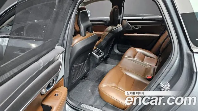 Volvo V90 2018 — фото 12