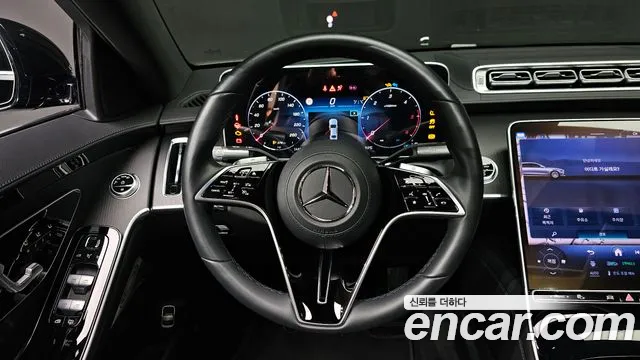 Mercedes-Benz S-Class 2024 — фото 13