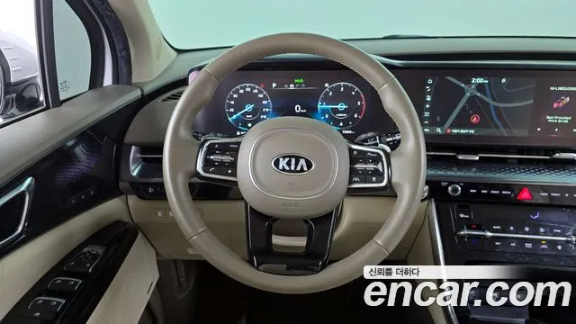 Kia Canival 2021 — фото 13