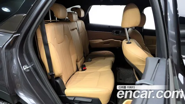 Kia Sorento 2022 — фото 12