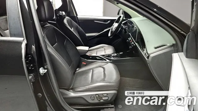 Kia Niro 2022 — фото 10