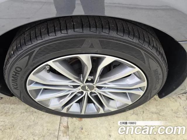 Hyundai Genesis 2016 — фото 18