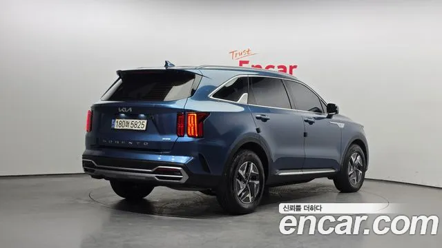 Kia Sorento 2022 — фото 2