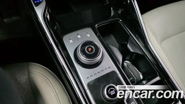 Kia Sorento 2022 — фото 9