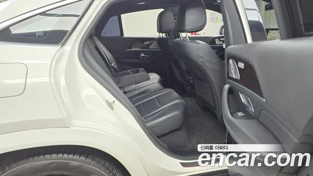 Mercedes-Benz GLE-Class 2020 — фото 12