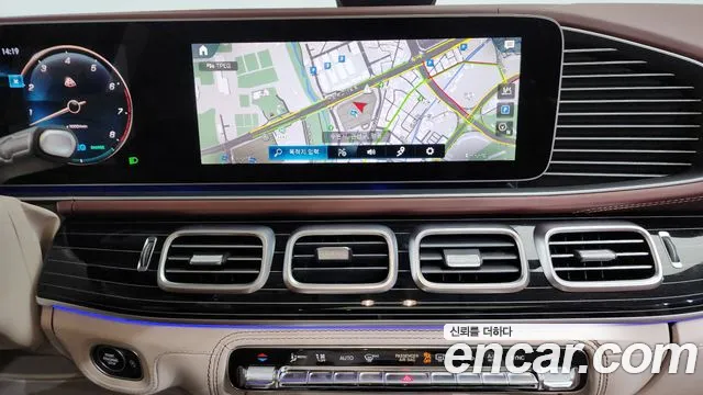 Mercedes-Benz GLS-Class 2023 — фото 14