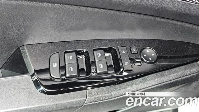 Kia Sportage 2022 — фото 17