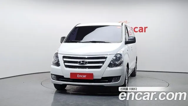 Hyundai Starex 2017 — фото 3