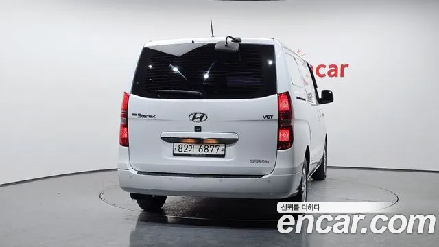 Hyundai Starex 2017 — фото 4