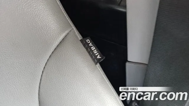 Hyundai Starex 2017 — фото 17