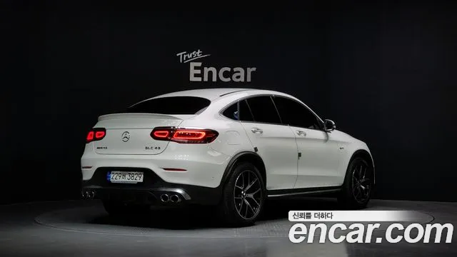 Mercedes-Benz GLC-Class 2023 — фото 2