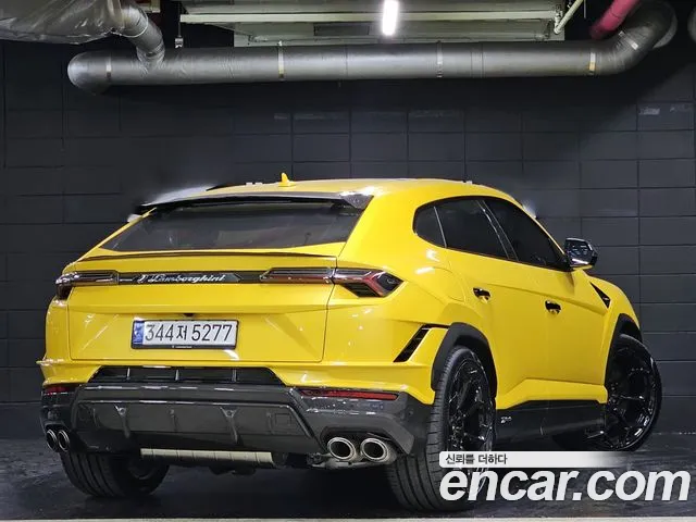 Lamborghini Urus 2024 — фото 4