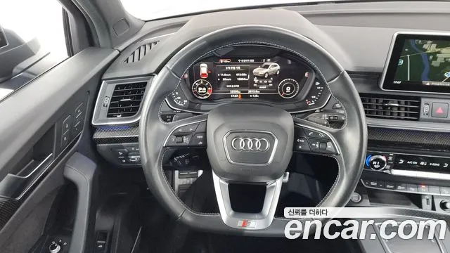 Audi SQ5 2020 — фото 13
