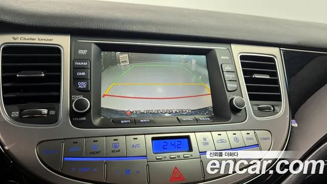 Hyundai Genesis 2013 — фото 19