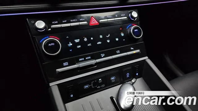 Hyundai Santafe 2024 — фото 17