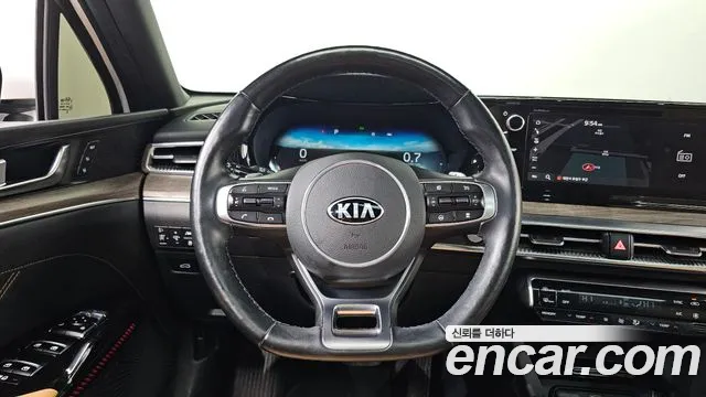 Kia K5 2020 — фото 15