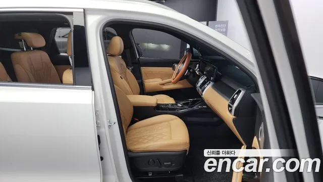 Kia Sorento 2022 — фото 10