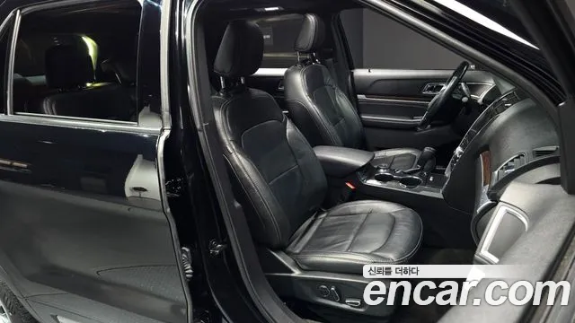Ford Explorer 2018 — фото 10