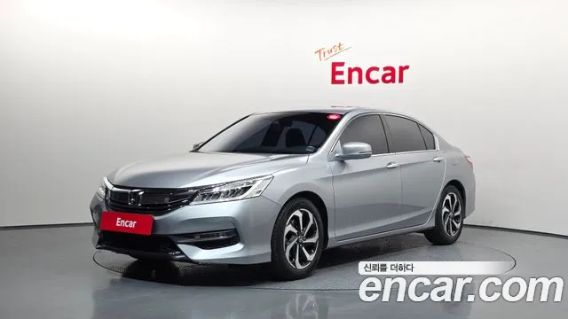 Honda Accord 2016 — фото 1