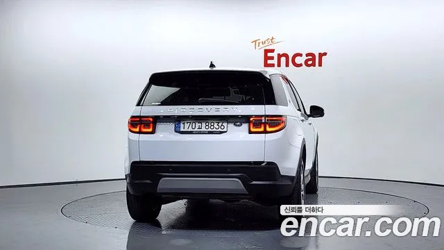 Land Rover Discovery Sport 2021 — фото 4