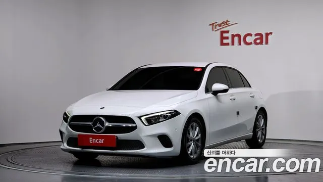 Mercedes-Benz A-Class 2020 — фото 1