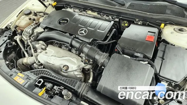 Mercedes-Benz A-Class 2020 — фото 6