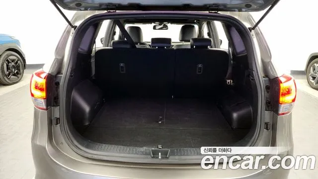 Kia Carens 2017 — фото 20