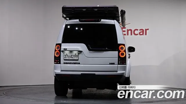 Land Rover Discovery 2015 — фото 4
