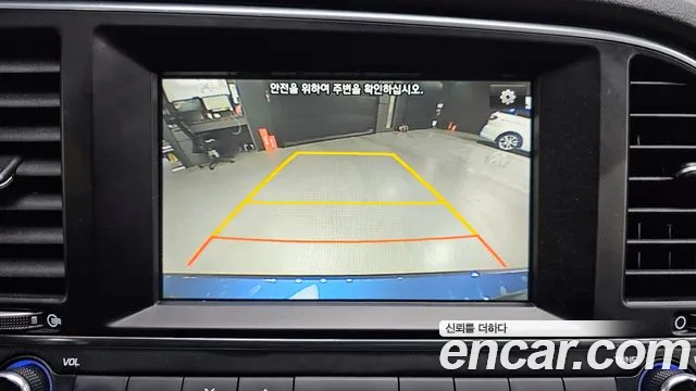Hyundai AVANTE 2017 — фото 15
