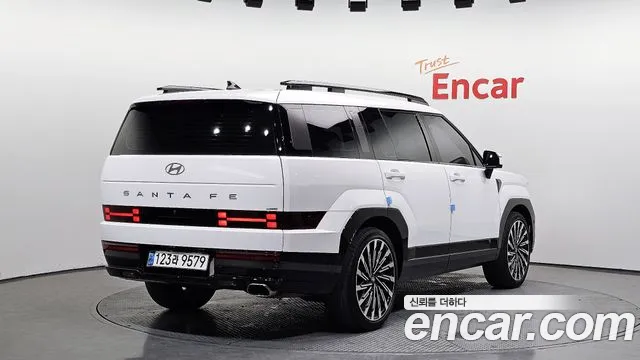 Hyundai Santafe 2024 — фото 2