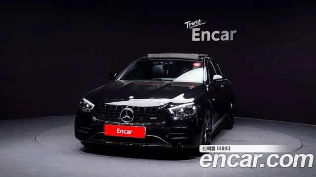 Mercedes-Benz E-Class 2023 — фото 3