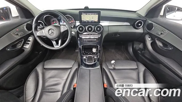 Mercedes-Benz C-Class 2018 — фото 7