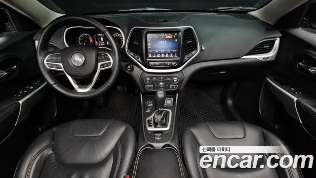 Jeep Cherokee 2018 — фото 7