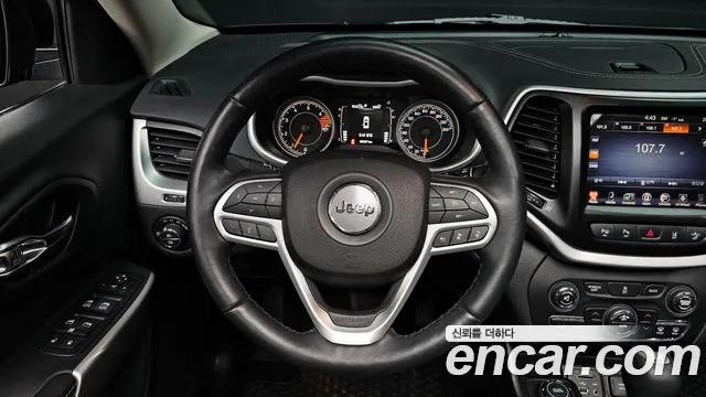 Jeep Cherokee 2018 — фото 13