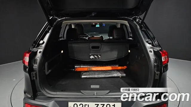 Jeep Cherokee 2018 — фото 20