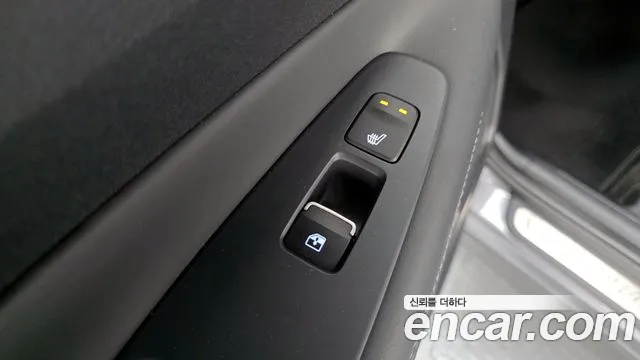 Hyundai Santafe 2021 — фото 18