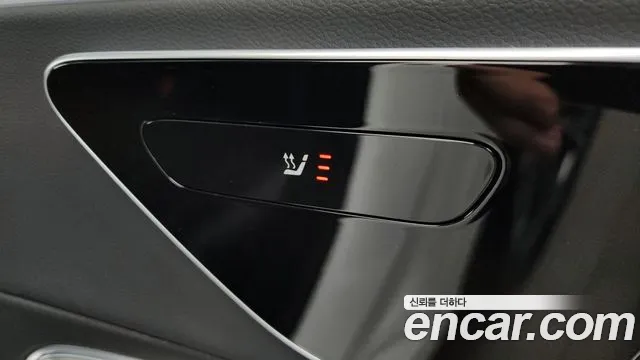 Mercedes-Benz E-Class 2025 — фото 19