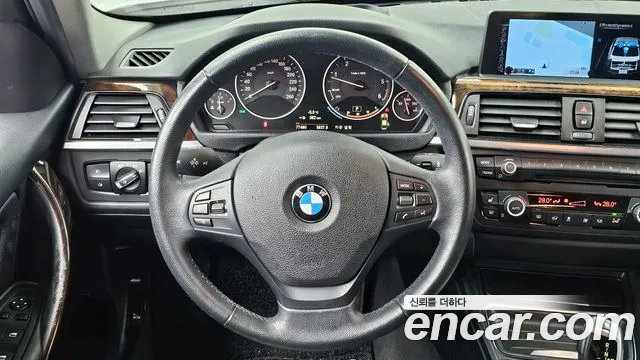 BMW 3-Series 2015 — фото 13