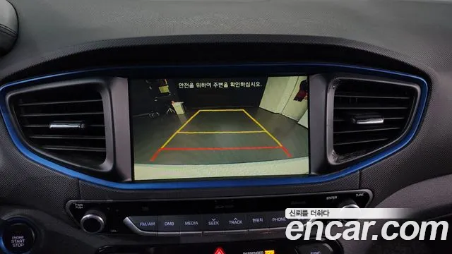 Hyundai Ioniq 2016 — фото 15
