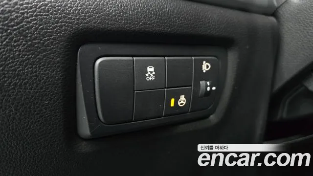 KG_Mobility_Ssangyong KORANDO 2015 — фото 14