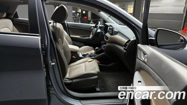 Hyundai Tucson 2019 — фото 10