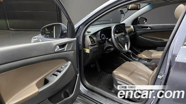 Hyundai Tucson 2019 — фото 11