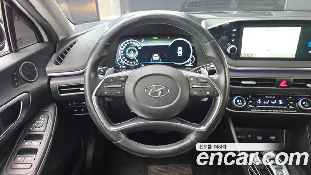 Hyundai Sonata 2020 — фото 13