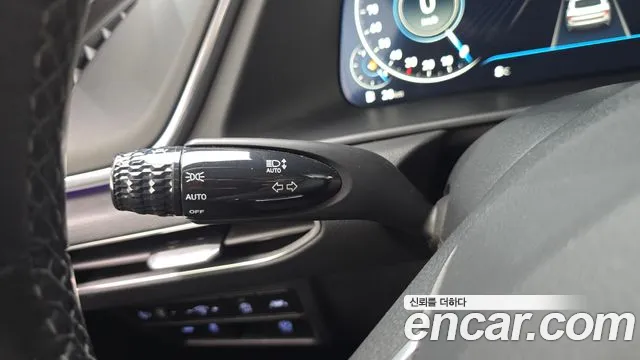 Hyundai Sonata 2020 — фото 16
