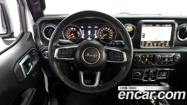 Jeep Wrangler 2023 — фото 13