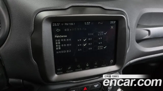 Jeep Renegade 2022 — фото 19