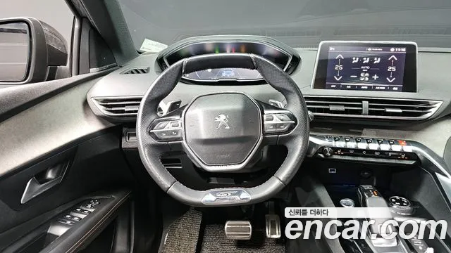Peugeot 3008 2019 — фото 13
